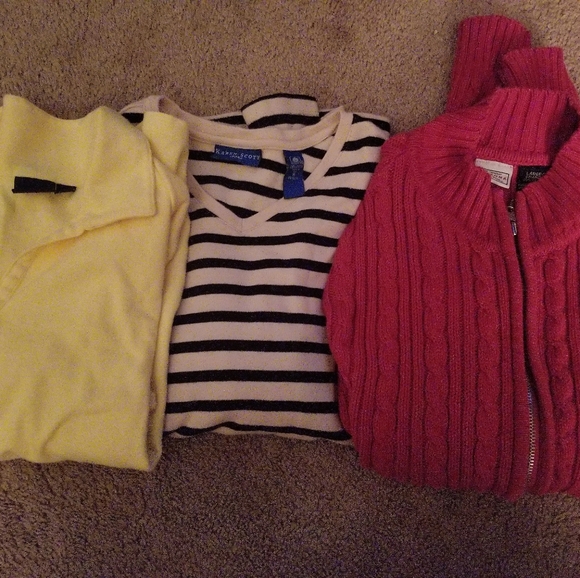 Tops - Picture 1 of 2